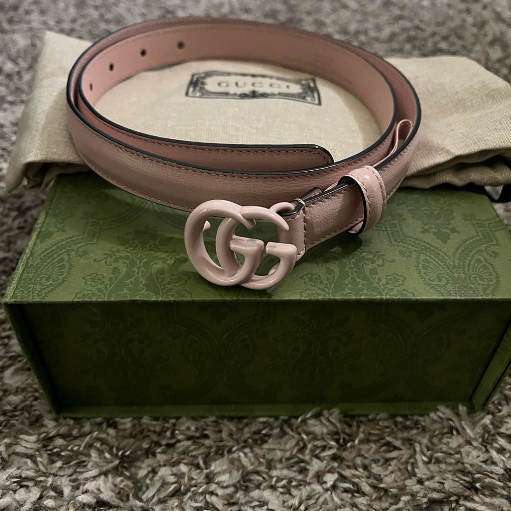 Excellent Condition Gucci Marmont  85mm Thin Belt